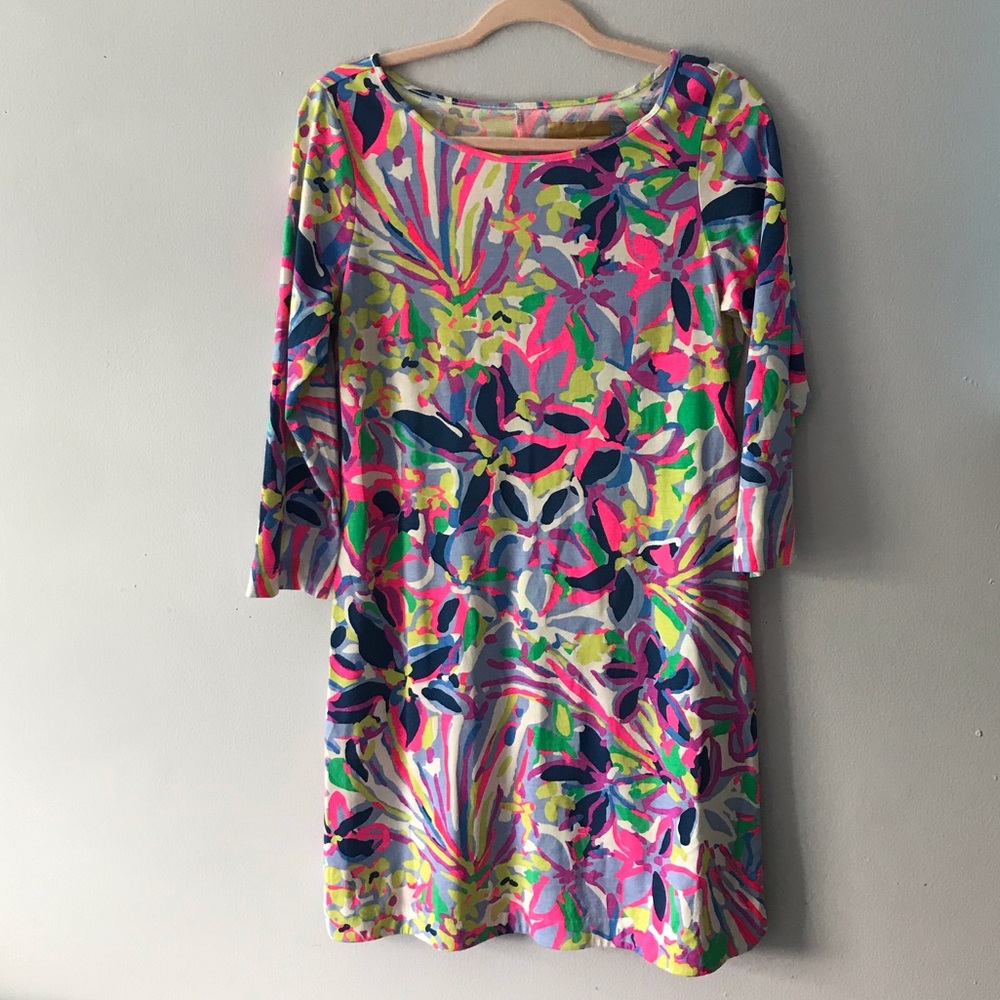 Women’s dress